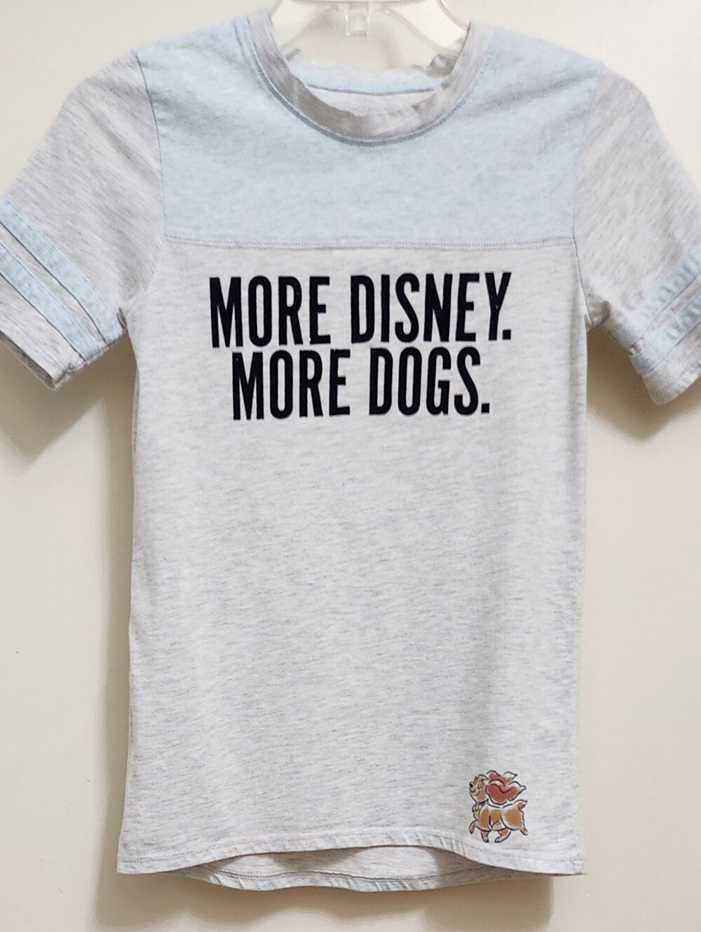 Disney Parks More Dogs Lady and The Tramp Womens XS X-Small Shirt Top $37 Retail